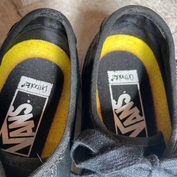 Vans Ortholite inserts, black vegan leather sneakers. Size 8.5 womens - Picture 14 of 14